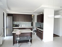 Nieruchomoci Bielsko-Biaa Do wynajcia apartament 3 pokojowy z tarasem, garaem, piwnic, czciowo umeblowany i wyposaony