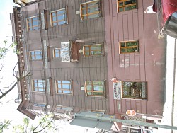 Nieruchomo�ci Bielsko-Bia�a Do sprzedania �adna Kamienica w �cis�ym centrum, w tym 7 mieszka� i 3 lokale