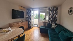 Nieruchomo�ci Bielsko-Bia�a Przestronne mieszkanie z balkonem. Bardzo dobra lokalizacja.