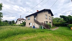 Nieruchomo�ci Bielsko-Bia�a Niezale�na po�owa domu, du�a dzia�ka 