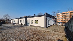 Nieruchomości Bielsko-Biała Lokal na parterze idealny pod działność biurową, usługową.